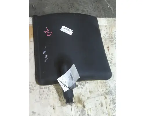 PETERBILT 579 FENDER, QUARTERHALF REAR