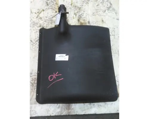 PETERBILT 579 FENDER, QUARTERHALF REAR