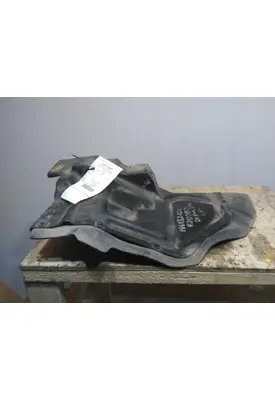 PETERBILT 579 FENDER, SPLASH SHIELD/GUARD