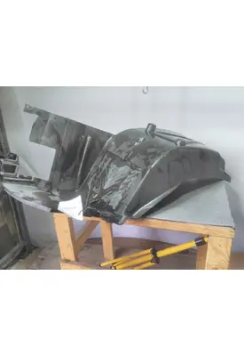 PETERBILT 579 FENDER, SPLASH SHIELD/GUARD