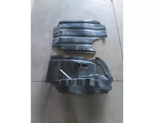 PETERBILT 579 FENDER, SPLASH SHIELDGUARD