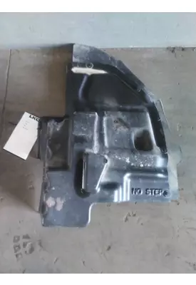 PETERBILT 579 FENDER, SPLASH SHIELD/GUARD