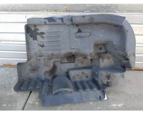 PETERBILT 579 FENDER, SPLASH SHIELDGUARD