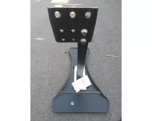 PETERBILT 579 FENDER ASSEMBLY, REAR