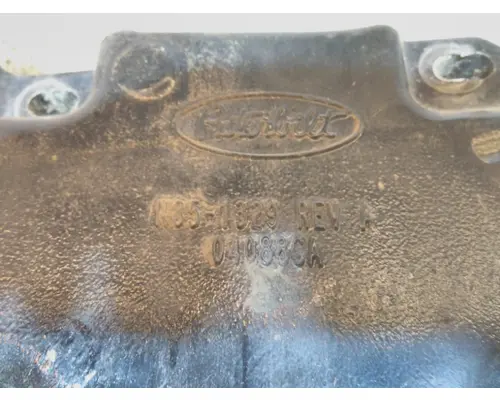 PETERBILT 579 FENDER BRACKETMOUNT