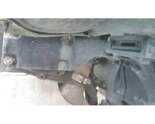 PETERBILT 579 FENDER BRACKETMOUNT