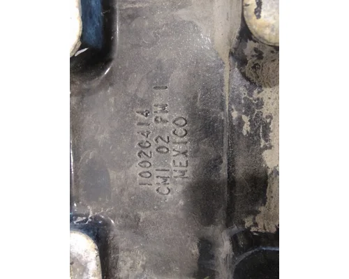 PETERBILT 579 FENDER BRACKETMOUNT