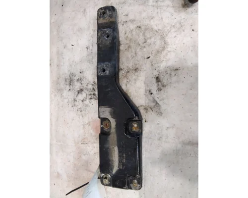 PETERBILT 579 FENDER BRACKETMOUNT