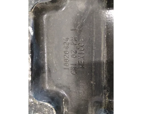PETERBILT 579 FENDER BRACKETMOUNT