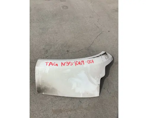 PETERBILT 579 FENDER EXTENSION