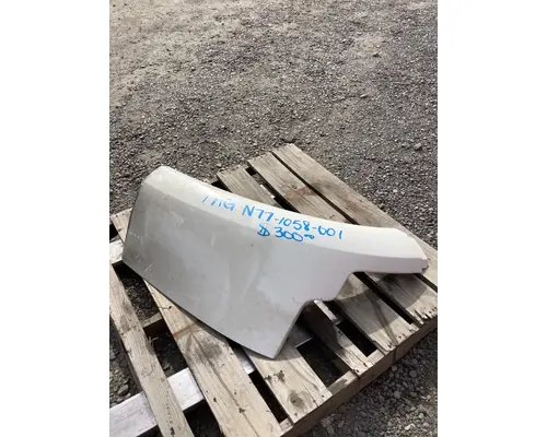 PETERBILT 579 FENDER EXTENSION