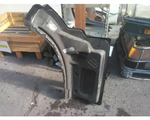 PETERBILT 579 FENDER EXTENSION