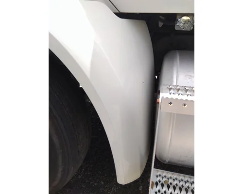 PETERBILT 579 FENDER EXTENSION