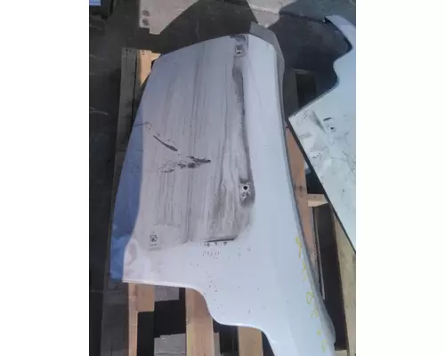 PETERBILT 579 FENDER EXTENSION