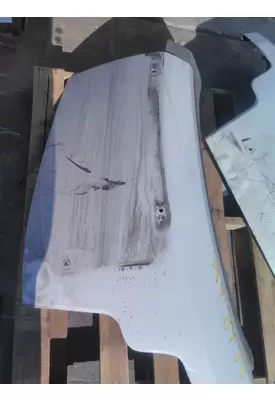 PETERBILT 579 FENDER EXTENSION