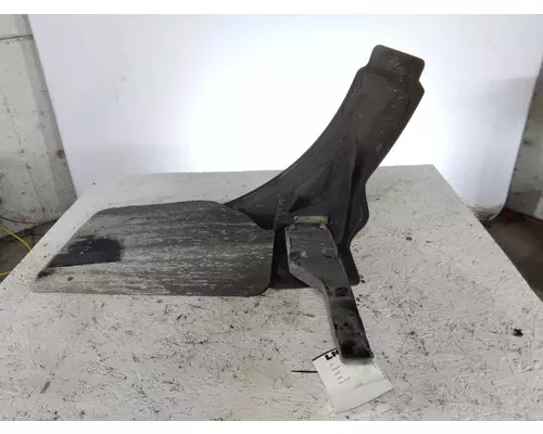 PETERBILT 579 FENDER EXTENSION