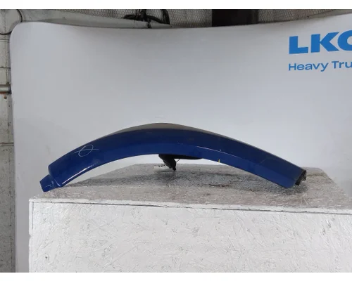 PETERBILT 579 FENDER EXTENSION