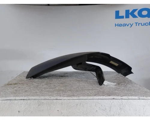 PETERBILT 579 FENDER EXTENSION