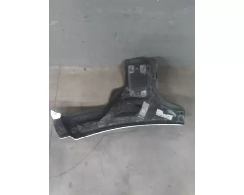 PETERBILT 579 FENDER EXTENSION