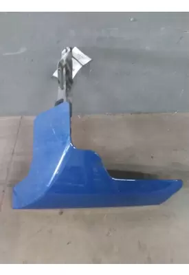 PETERBILT 579 FENDER EXTENSION