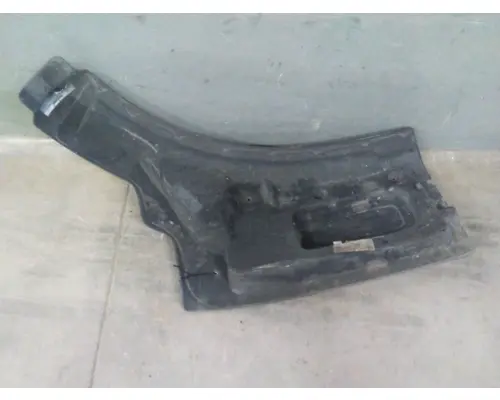 PETERBILT 579 FENDER EXTENSION