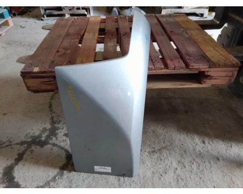 PETERBILT 579 FENDER EXTENSION