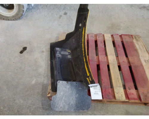 PETERBILT 579 FENDER EXTENSION