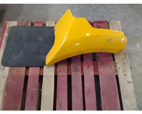 PETERBILT 579 FENDER EXTENSION