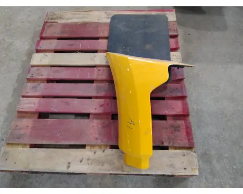 PETERBILT 579 FENDER EXTENSION