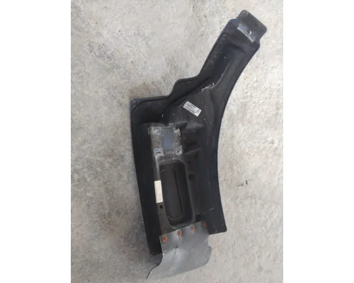PETERBILT 579 FENDER EXTENSION