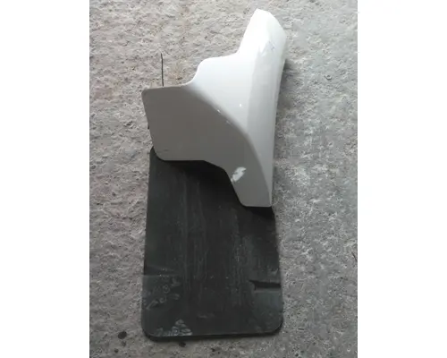 PETERBILT 579 FENDER EXTENSION