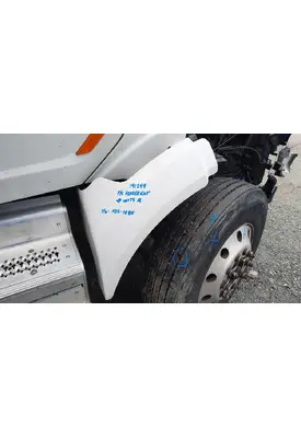 PETERBILT 579 FENDER EXTENSION