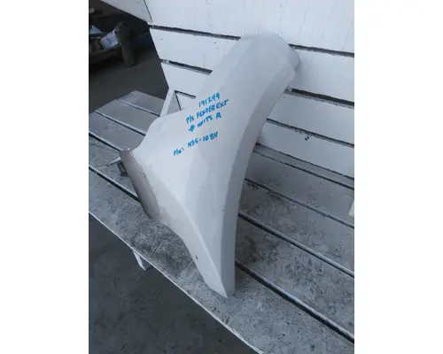 PETERBILT 579 FENDER EXTENSION