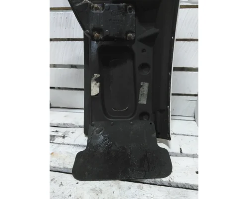 PETERBILT 579 FENDER EXTENSION