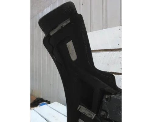 PETERBILT 579 FENDER EXTENSION