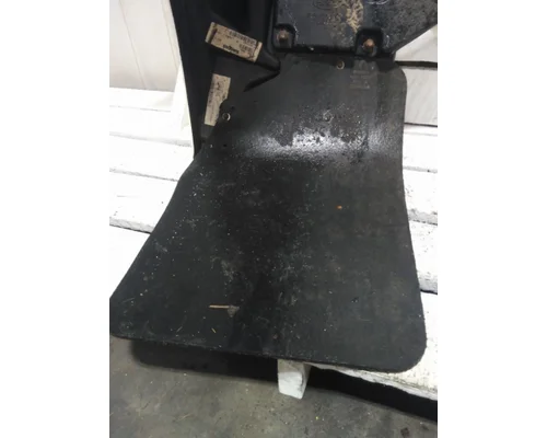 PETERBILT 579 FENDER EXTENSION