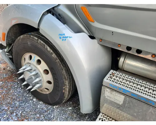 PETERBILT 579 FENDER EXTENSION