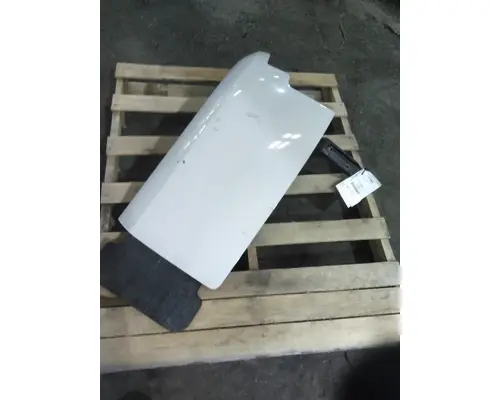 PETERBILT 579 FENDER EXTENSION