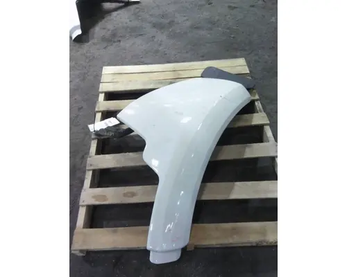 PETERBILT 579 FENDER EXTENSION