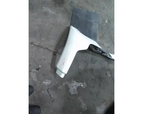 PETERBILT 579 FENDER EXTENSION