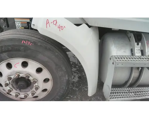 PETERBILT 579 FENDER EXTENSION