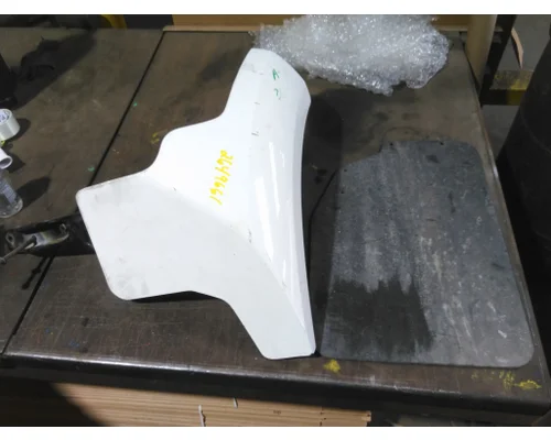 PETERBILT 579 FENDER EXTENSION