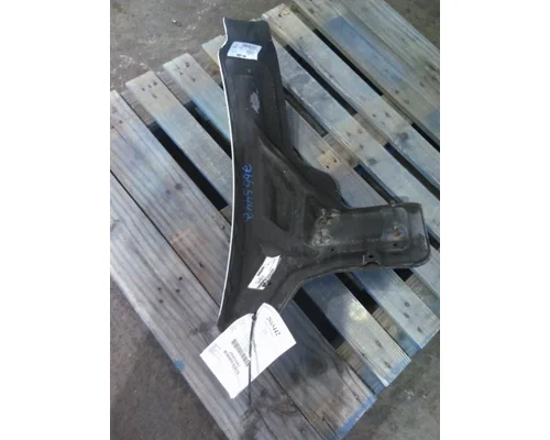 PETERBILT 579 FENDER EXTENSION