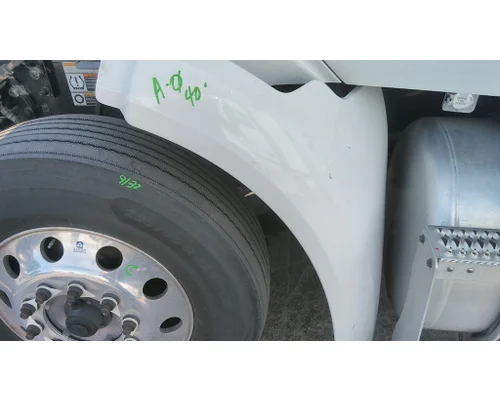 PETERBILT 579 FENDER EXTENSION
