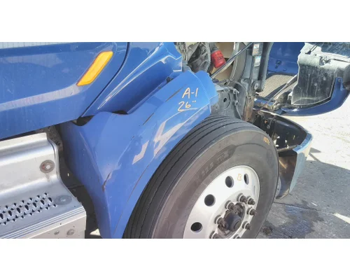 PETERBILT 579 FENDER EXTENSION