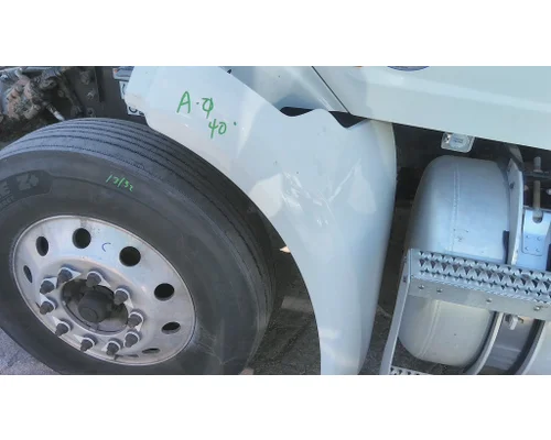 PETERBILT 579 FENDER EXTENSION
