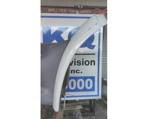 PETERBILT 579 FENDER EXTENSION