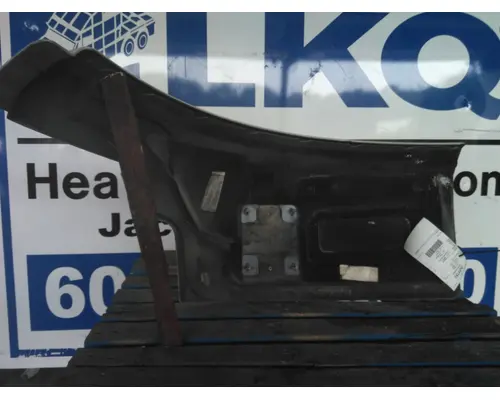 PETERBILT 579 FENDER EXTENSION