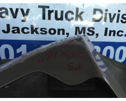 PETERBILT 579 FENDER EXTENSION