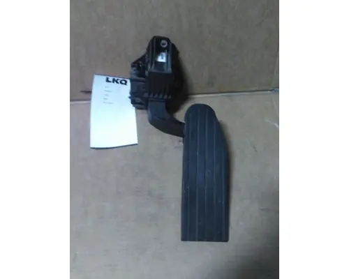 PETERBILT 579 FOOT PEDAL